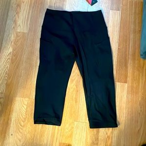 S D cycle cropped leggings pockets size small black